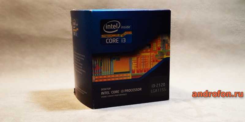 Упаковка боксового процессора производства Intel.
